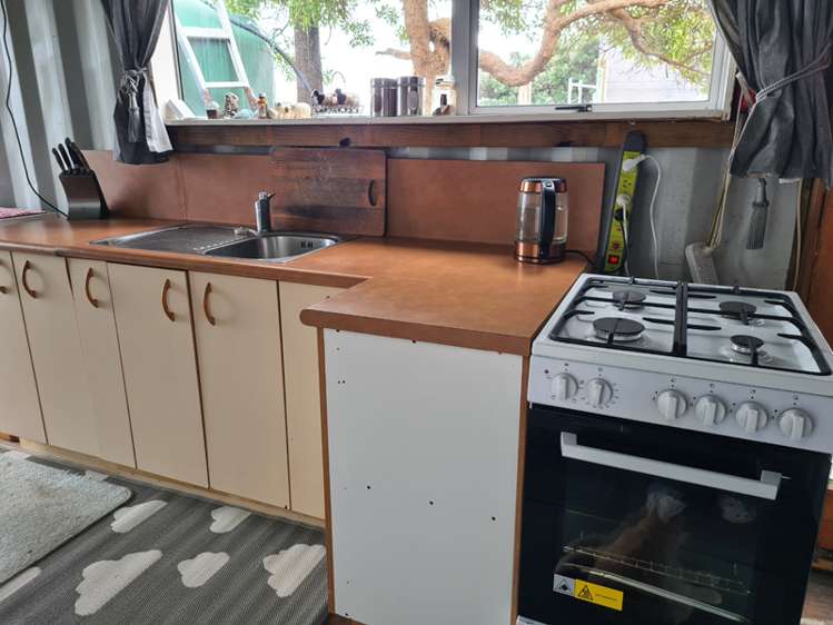 1596 Cape Palliser Road Cape Palliser_5