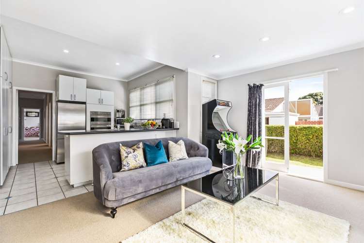 82a Trafalgar Street Onehunga_6