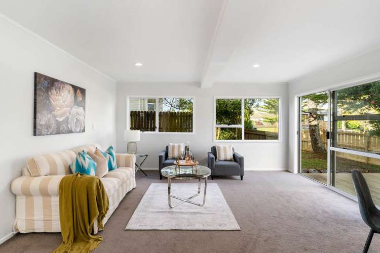 35 Reelick Avenue Pakuranga Heights_14