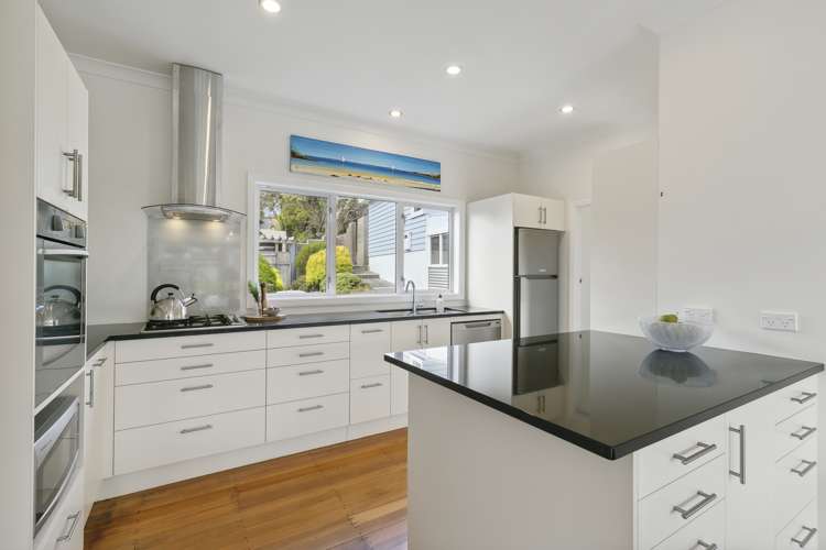 62 Jubilee Road Khandallah_18