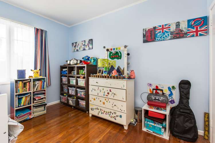 6 Brandon Road Glen Eden_11