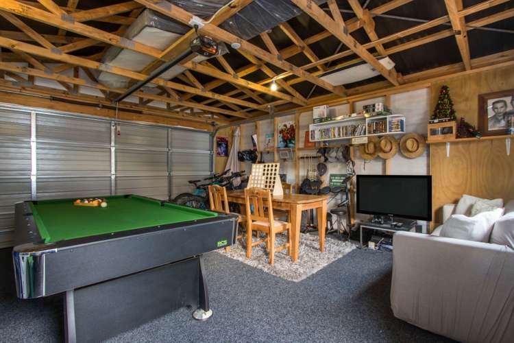 4 Sandleigh Drive Athenree_17