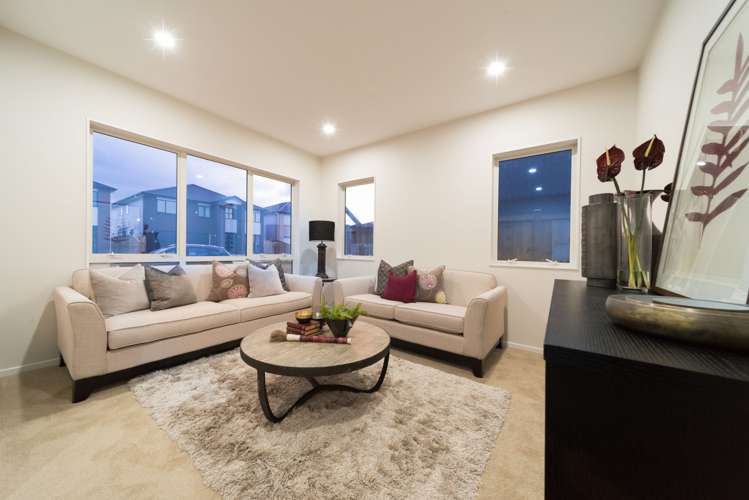 18 Eastfield Avenue Flat Bush_9