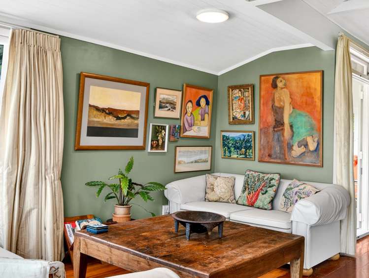 8 Robertson Street Russell_7