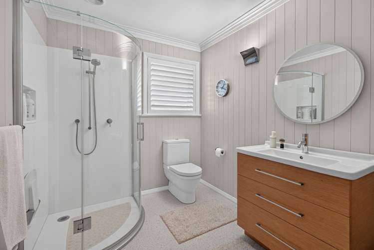 26 Wai-iti Crescent Woburn_18