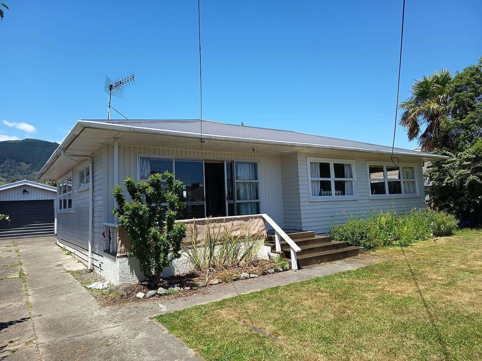 48 Manson Avenue Stoke_0