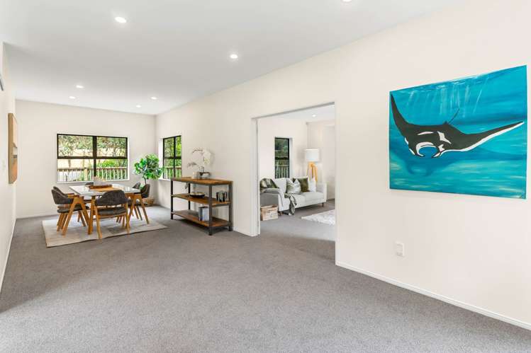 1/75 Beach Road Castor Bay_39