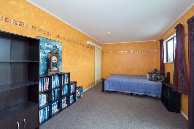 1054 Grahams Road Ashton_17