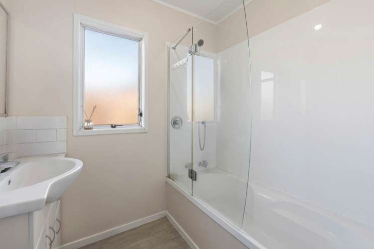 78 Burundi Avenue Clendon Park_7