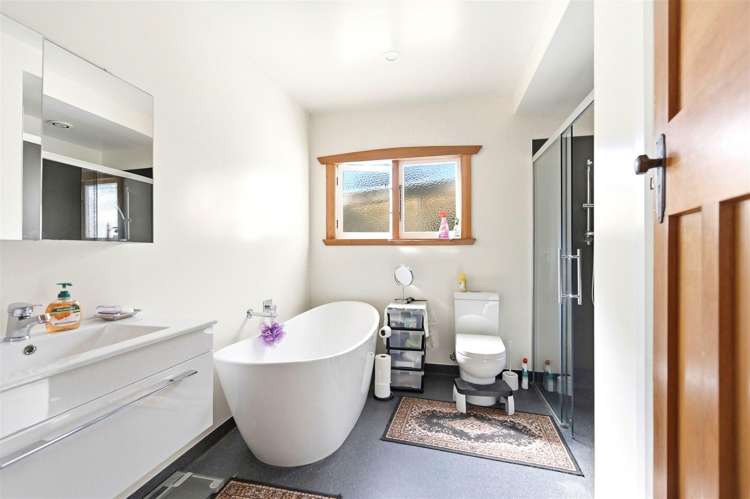 188 Commercial Street Takaka_8