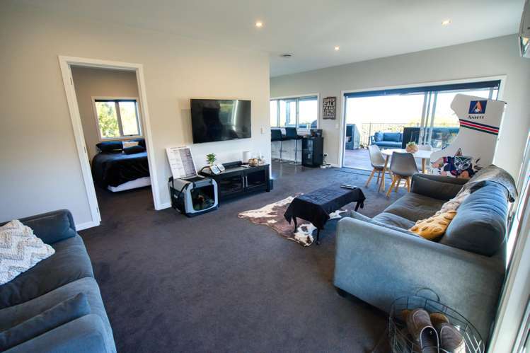 2187 Arnold Valley Road Moana_2