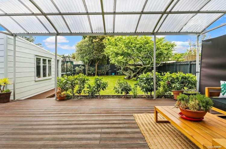 5 Karamu Street Te Atatu Peninsula_13