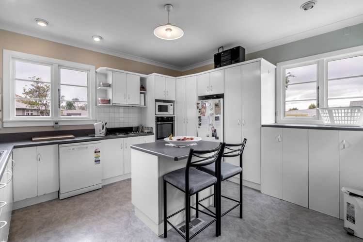 122 Chelmsford Street Windsor_2