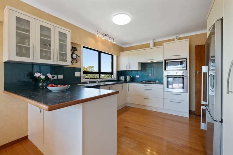 14 Imatra Place Sunnyhills_13