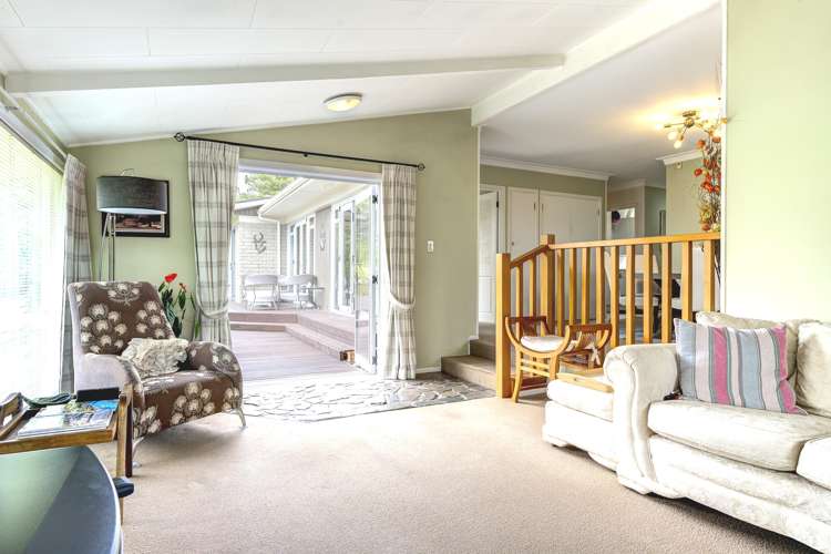 9 Mcdowall Place Queenwood_7