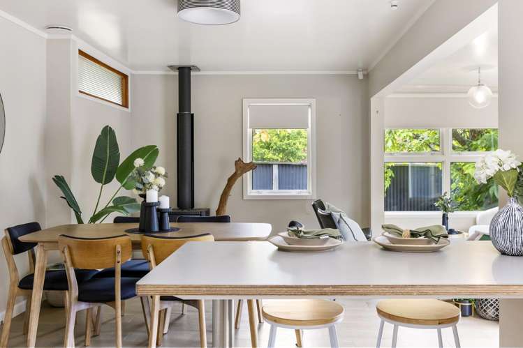 9 Kowhai Road Rainbow Point_10