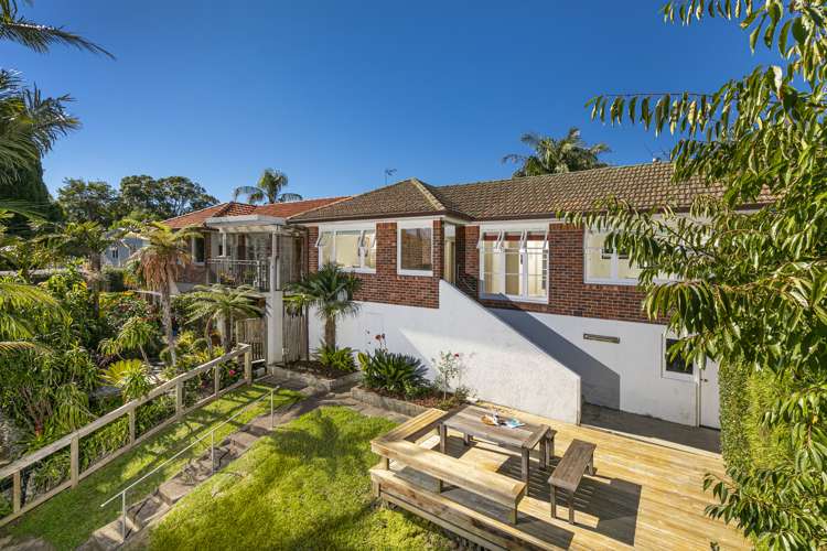 2/7 Everest Street Devonport_11