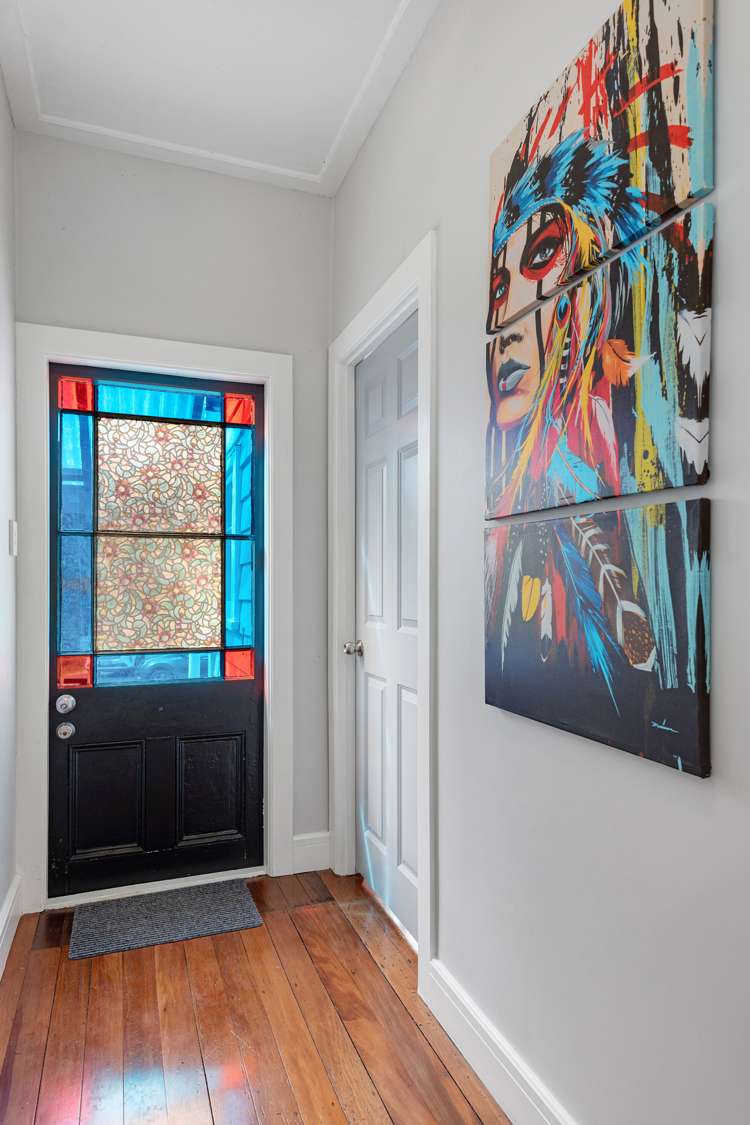 71 Great North Road Kamo_16