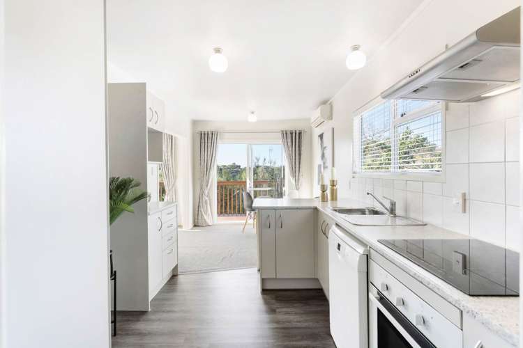 3/23 Lake Road Northcote_9