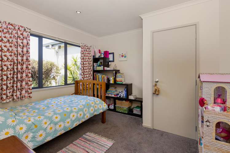 30 Lowry Place Frimley_8