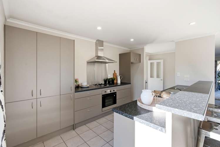 201 Rolleston Drive_5