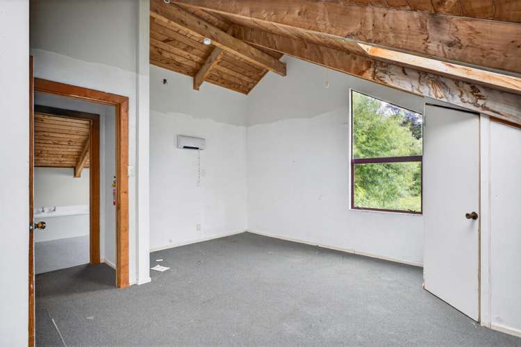 30 Toa Street Tokomaru Bay_16