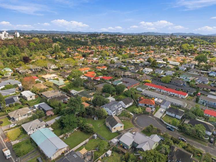 6 Freyberg Street Hamilton East_14