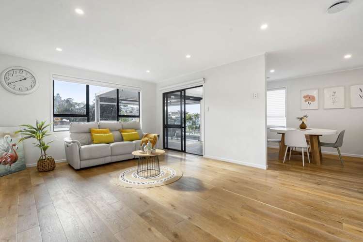 33 Trias Road Totara Vale_8