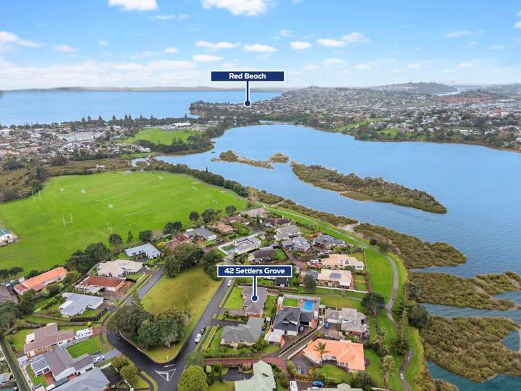 42 Settlers Grove Orewa_19