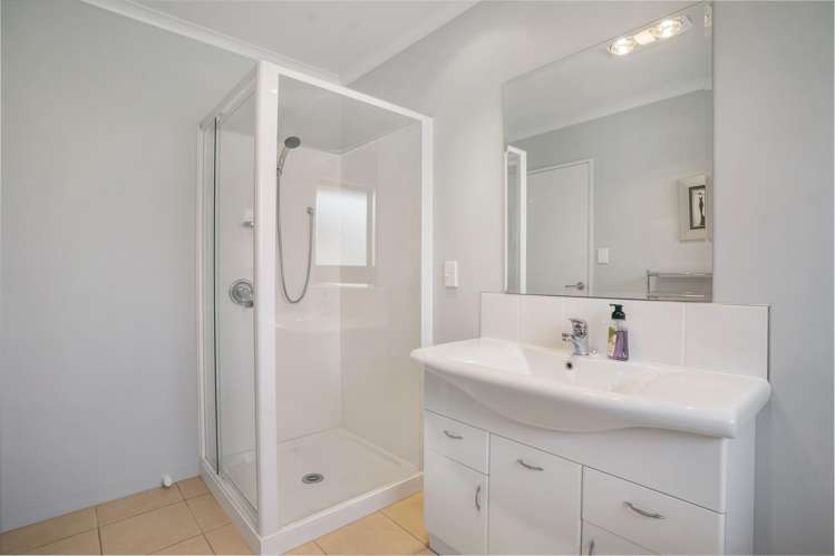 98 Park Street Winton_11