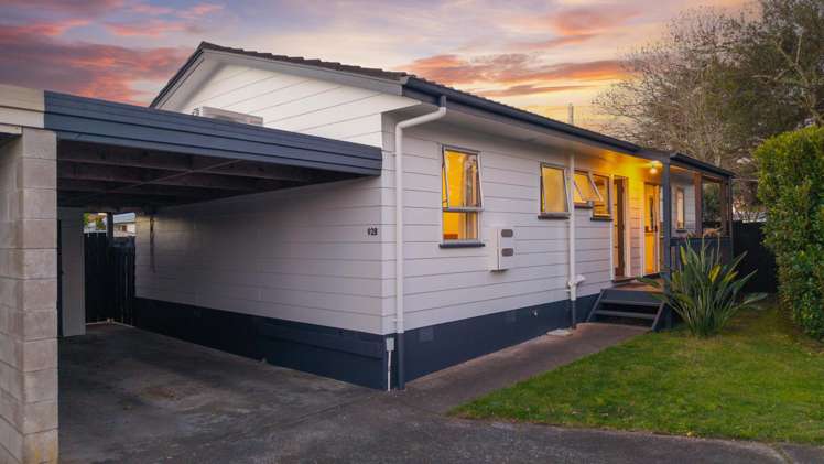 92b Beach Road Te Atatu Peninsula_2