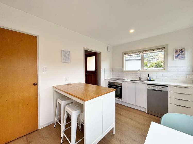 91A Nayland St Sumner_6