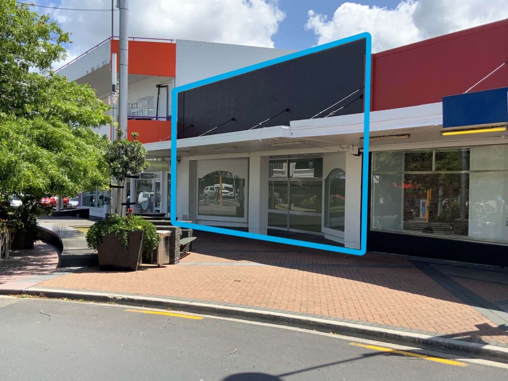 2 - 4 Broadway Papakura_0