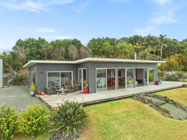 37 Pa Road Kaiwaka_29