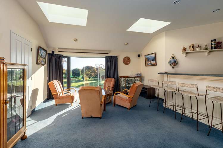 179 Pages Road Marchwiel_10