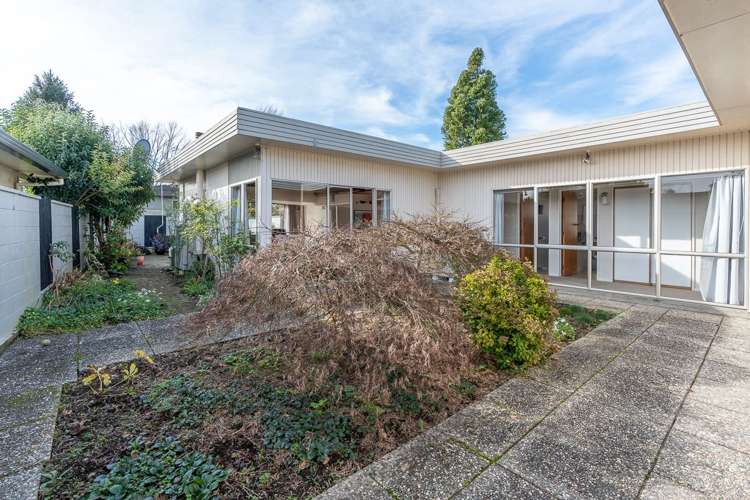 31 Bernard Street Chedworth_25