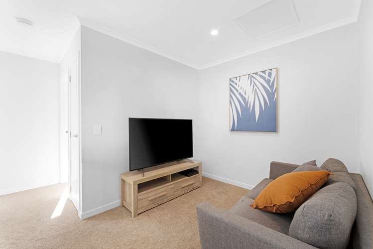 8 Frank Gill Road Hobsonville_8