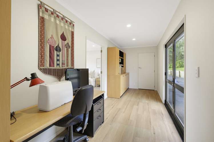 57 Bing Lucas Drive Tawa_18