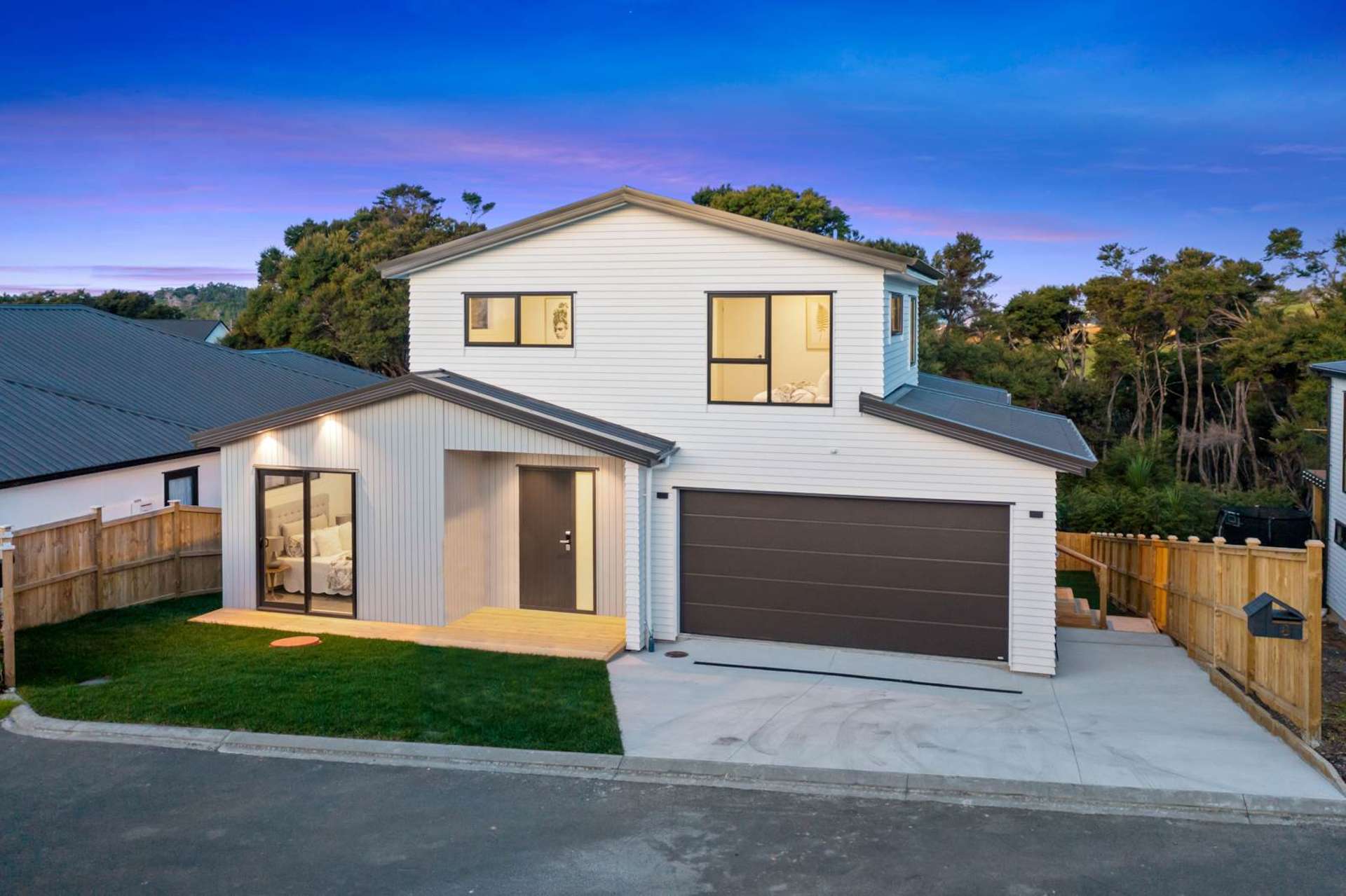 8 Te Wai Terrace Orewa_0