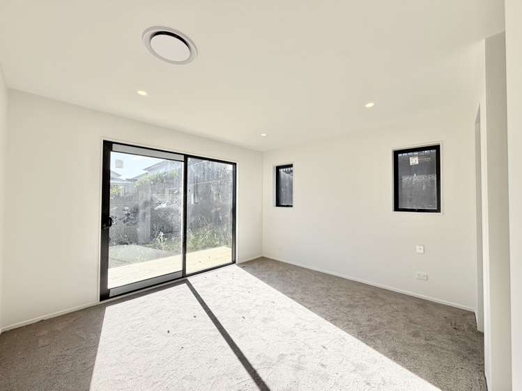 29 Tukutata Crescent Milldale_10