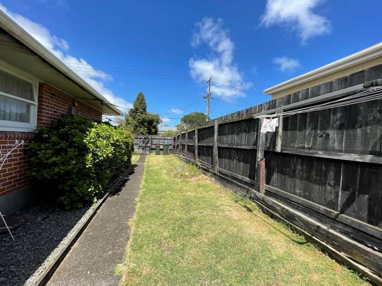 1/96 Mount Smart Road Onehunga_12