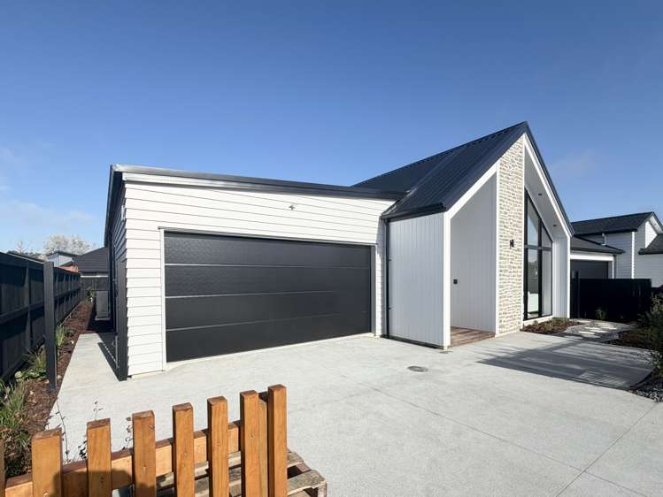 9 Tipu Crescent Milldale_26