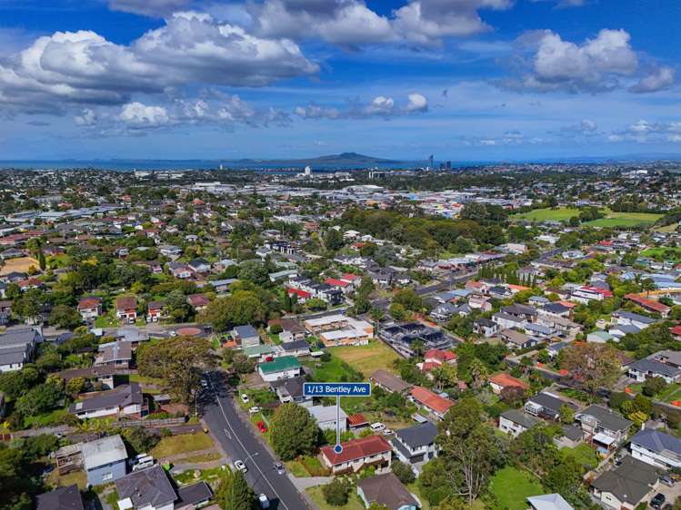 1/13 Bentley Avenue Glenfield_17