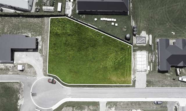 16 Glenda Place Seaward Bush_2