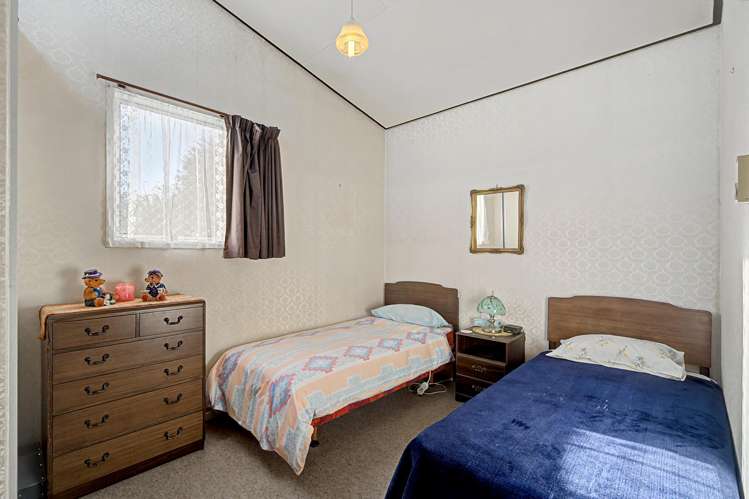 300 Nelson Street Strathern_9