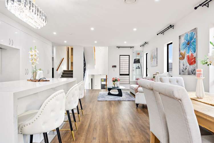 6 Tims Crescent Flat Bush_18