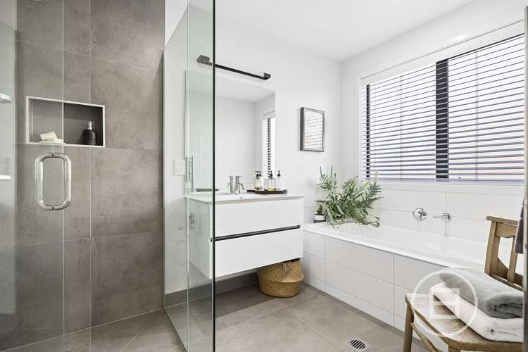 52 Peterley Road Lower Shotover_11