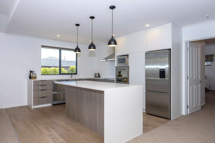 16 Makomako Road Wanaka_7