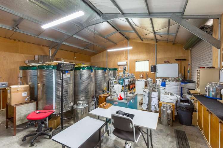 244 Dakins Road East Taratahi_13