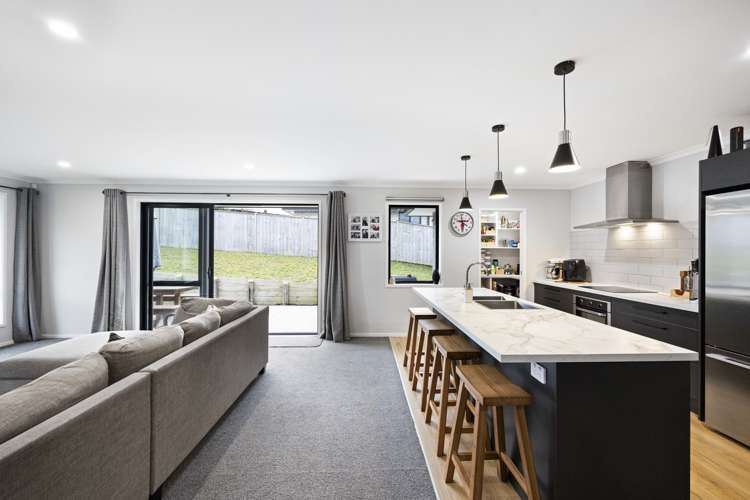 32 Peacock Place Pokeno_5